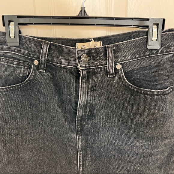 Maxi denim skirt from Madewell in Lunar Wash - Picture 5 of 6